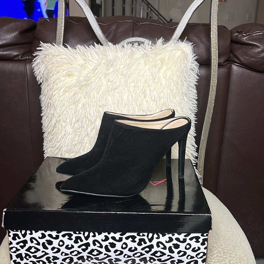 Pointy toe mules - Picture 3 of 5